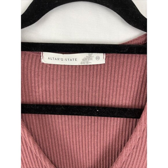 Altar'd State Blush Empire-Waist Cropped V-Neck Top Women’s Size XS - Picture 2 of 10